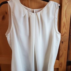 Sleeveless Blouse